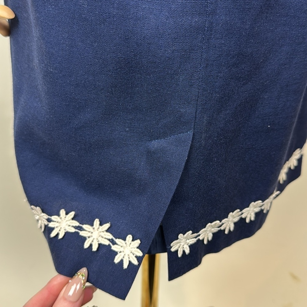 Vintage Navy Blue Linen Shift Dress With Floral Trim - Picture 10 of 10